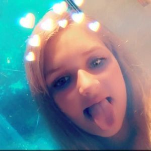 Meet your Posher, Danni